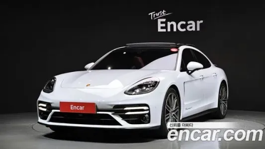 Porsche Panamera (971), 2022