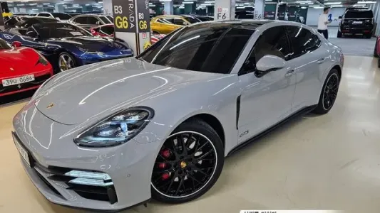 Porsche Panamera (971), 2022