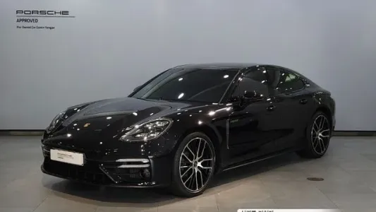 Porsche Panamera (971), 2022