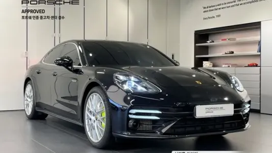 Porsche Panamera (971), 2023