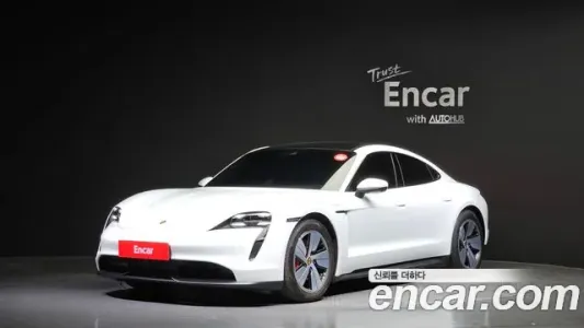 Porsche Taycan, 2021