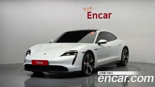 Porsche Taycan, 2021