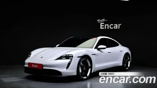 Porsche Taycan, 2021