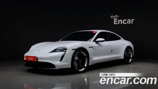 Porsche Taycan, 2022