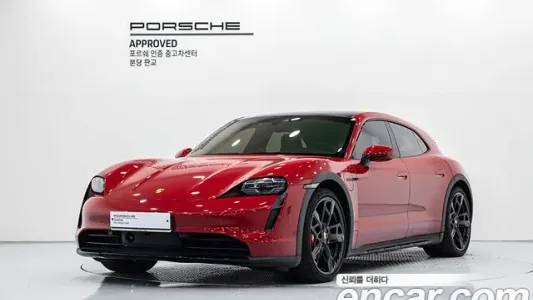 Porsche Taycan, 2022