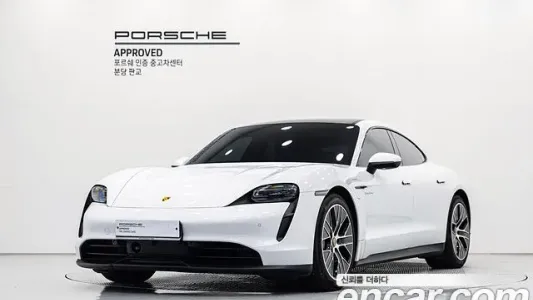 Porsche Taycan, 2023