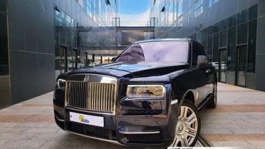 Rolls-Royce Cullinan, 2024