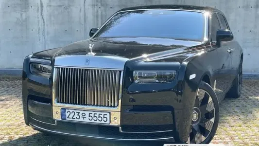 Rolls-Royce Phantom, 2023