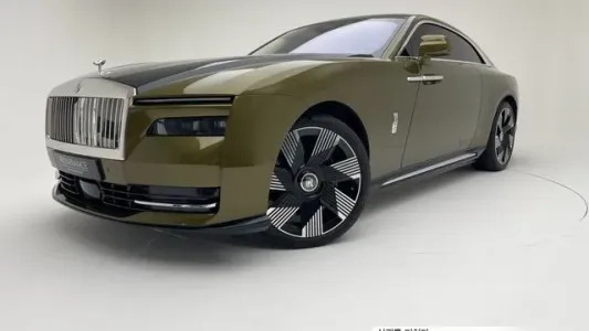 Rolls-Royce Spectre, 2023