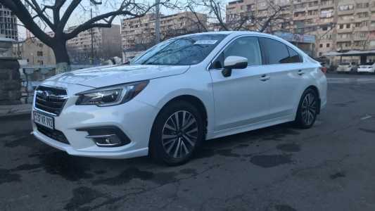 Subaru Legacy, Бензин, 2018