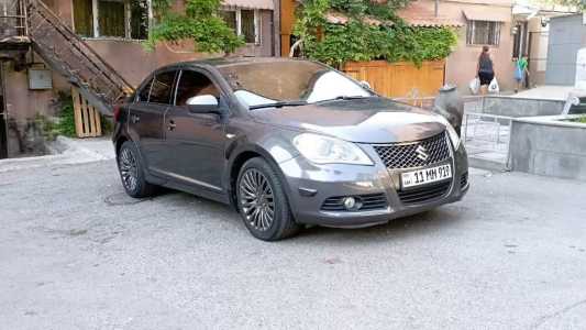 Suzuki Kizashi, Бензин, 2009