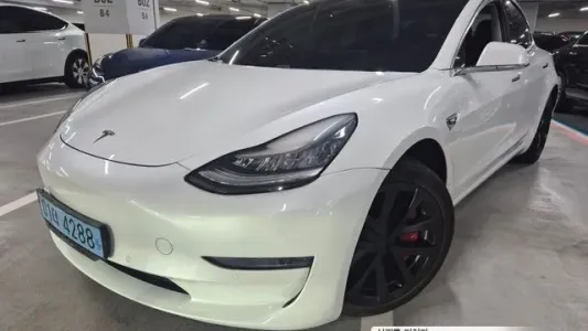 Tesla Model 3, 2019