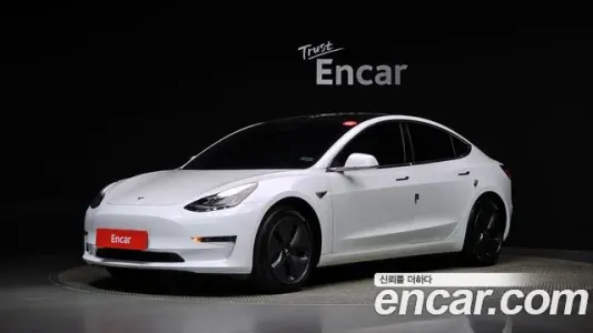 Tesla Model 3, 2020