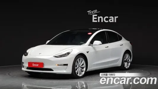 Tesla Model 3, 2020