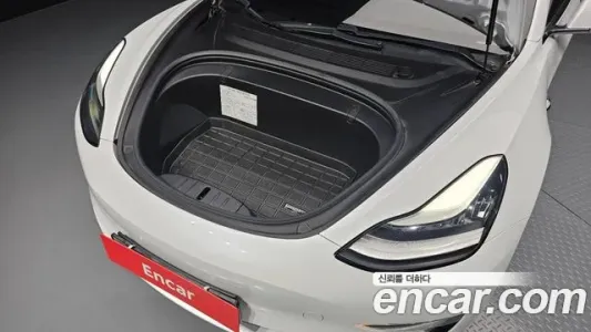 Tesla Model 3, 2020