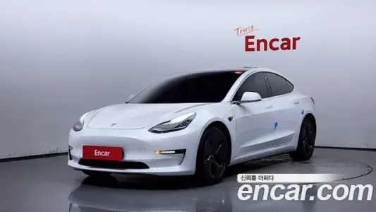 Tesla Model 3, 2020