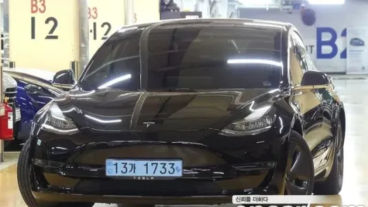 Tesla Model 3, 2020