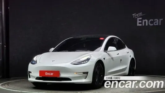 Tesla Model 3, 2020