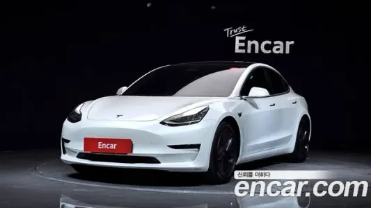 Tesla Model 3, 2020