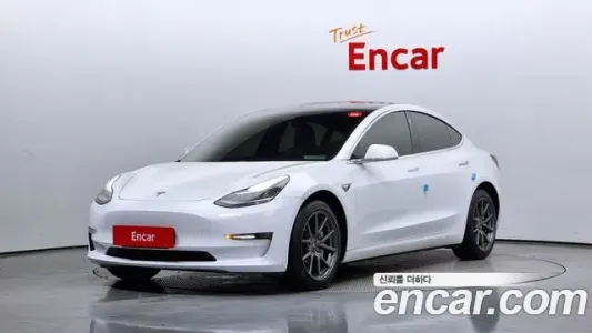 Tesla Model 3, 2020