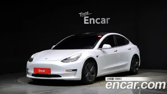 Tesla Model 3, 2020