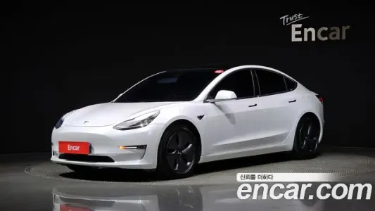 Tesla Model 3, 2020