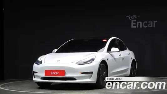 Tesla Model 3, 2020