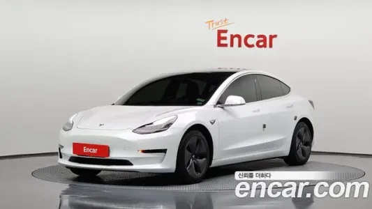 Tesla Model 3, 2020