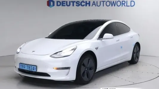 Tesla Model 3, 2020