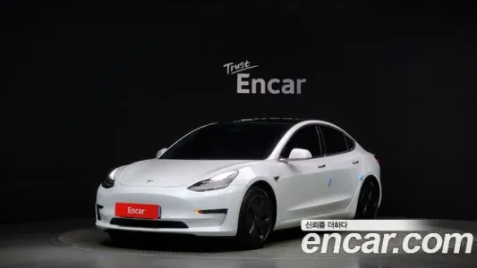 Tesla Model 3, 2020