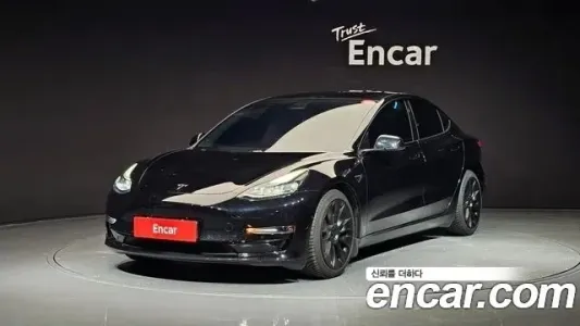 Tesla Model 3, 2021