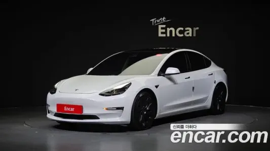 Tesla Model 3, 2021