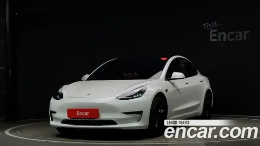 Tesla Model 3, 2021