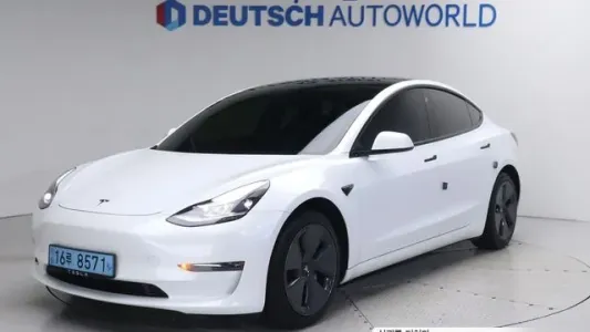 Tesla Model 3, 2021