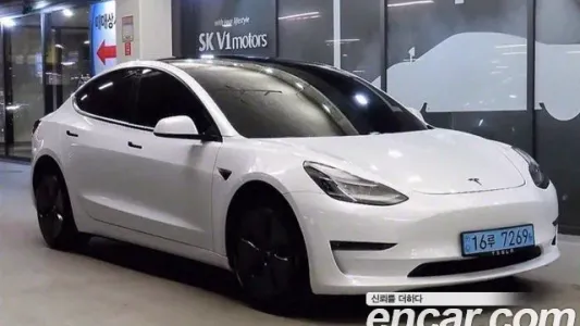 Tesla Model 3, 2021