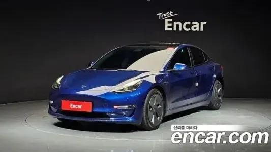 Tesla Model 3, 2022