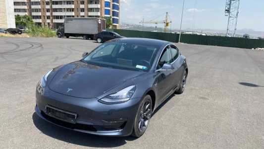 Tesla Model 3, Электро, 2019