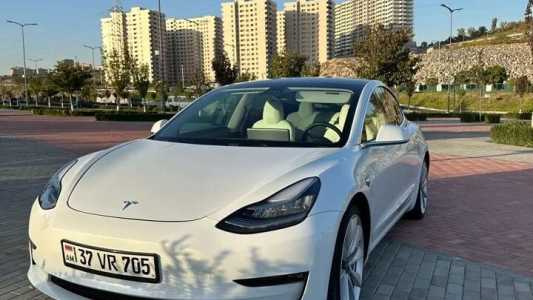 Tesla Model 3, Электро, 2019