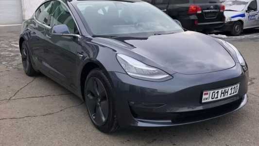 Tesla Model 3, Электро, 2020