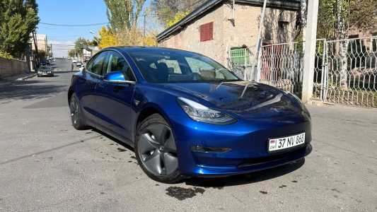 Tesla Model 3, Электро, 2020