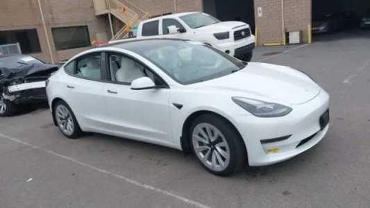 Tesla Model 3, Электро, 2021