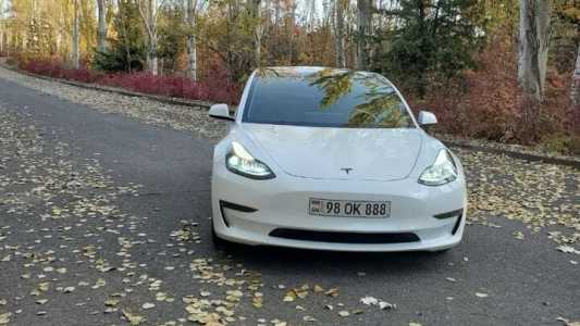 Tesla Model 3, Электро, 2022