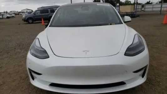 Tesla Model 3, Электро, 2023