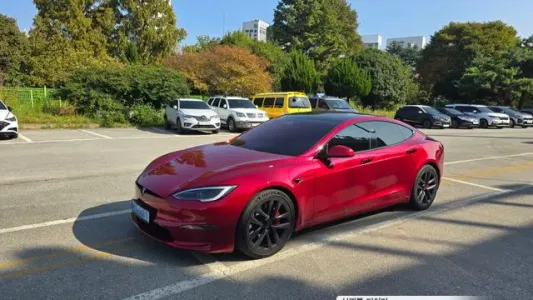 Tesla Model S, 2023