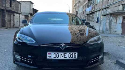 Tesla Model S, Электро, 2013