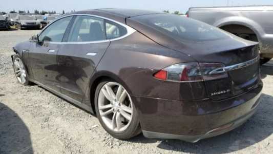 Tesla Model S, Электро, 2013