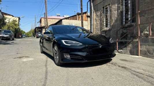 Tesla Model S, Электро, 2016