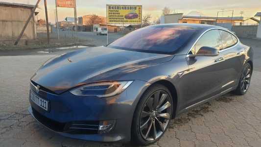 Tesla Model S, Электро, 2017