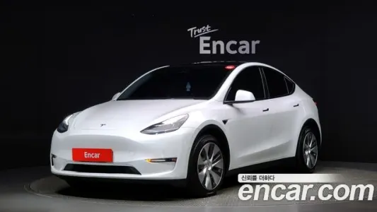 Tesla Model Y, 2021