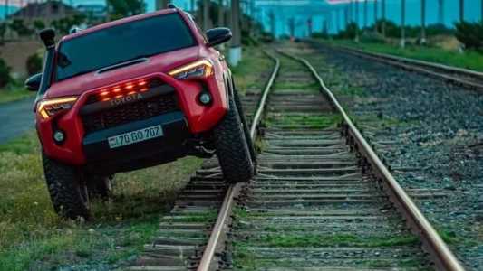 Toyota 4Runner, Бензин, 2016